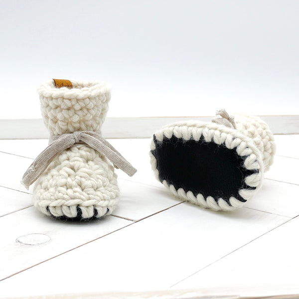 5” (6 - 12 months) FISHERMAN Sheepskin Slippers