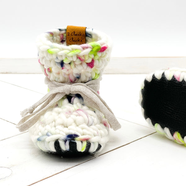 4.5” (0 - 6 or 3 - 6 months) MAMA MIA WOOL Sheepskin Slippers