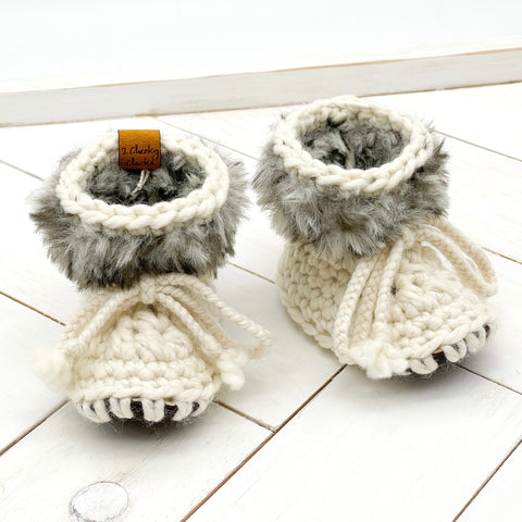 4.5” (0 - 6 or 3 - 6 months) FISHERMAN Sheepskin Slippers with Faux Fur Trim