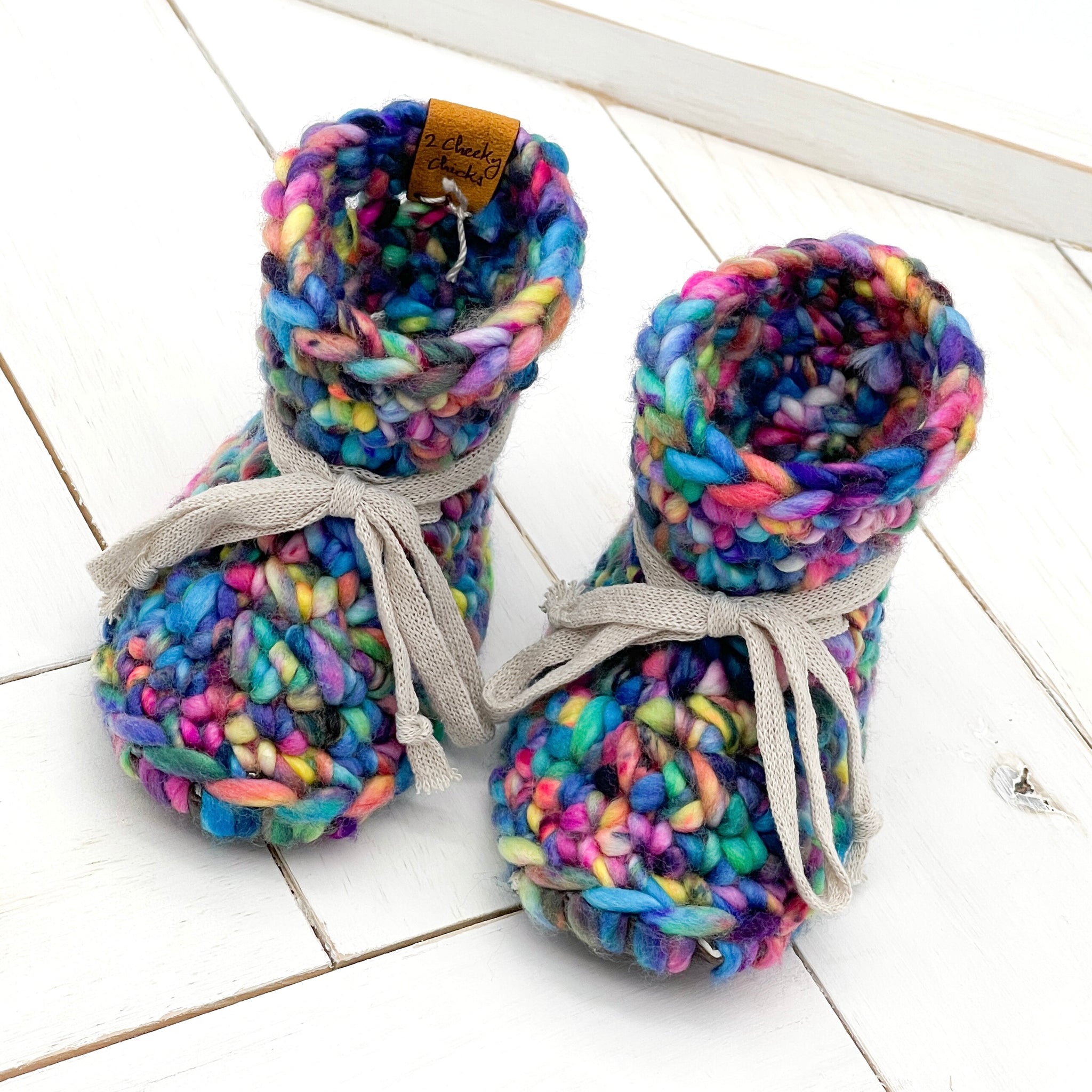 4.5” (0 - 6 or 3 - 6 months) SWEET EMOTION WOOL Sheepskin Slippers